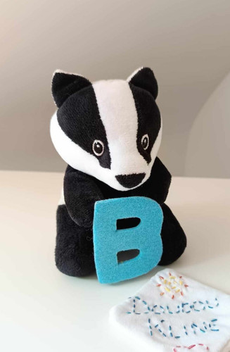 Peluche doudou petit blaireau - peluche/doudou,